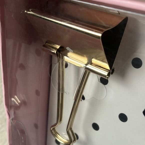 Kate Spade:Be Back Soon Desk Set- mouse pad, binder clip, desk sign, notepad/pen - Picture 7 of 16